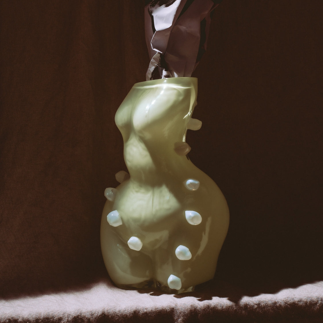 WOMAN VASE »FUTURA CLOUD« LIMONCELLO