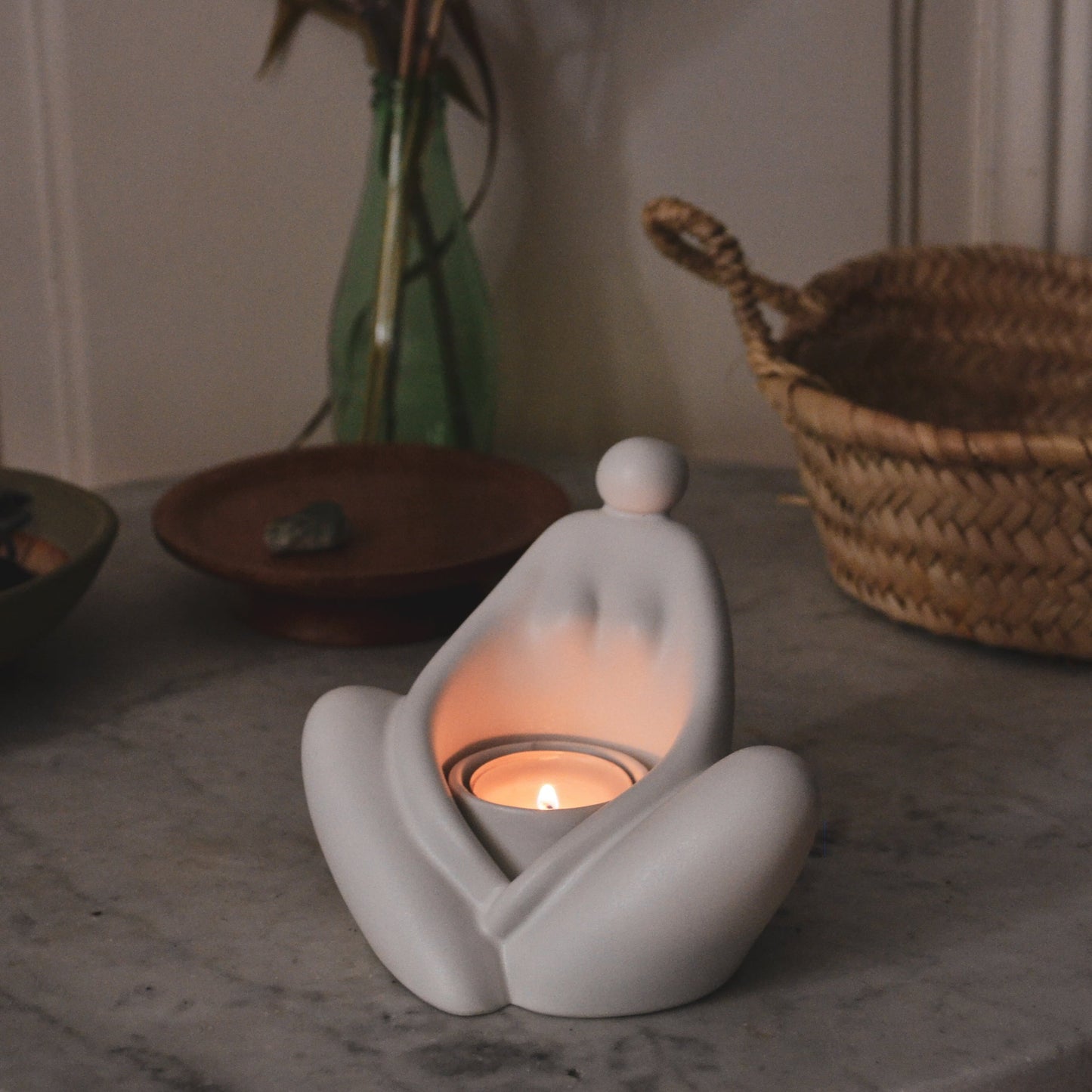 WOMAN CANDLEHOLDER »SELINA« WHITE