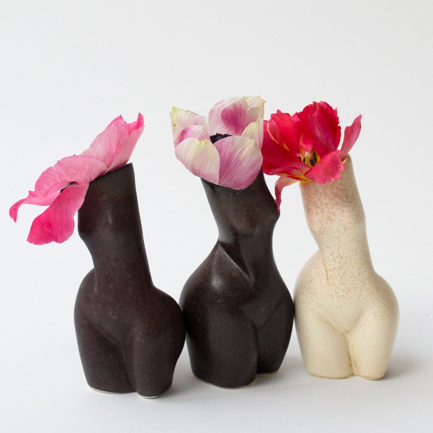 WOMAN VASE »MARILYN« TERRA