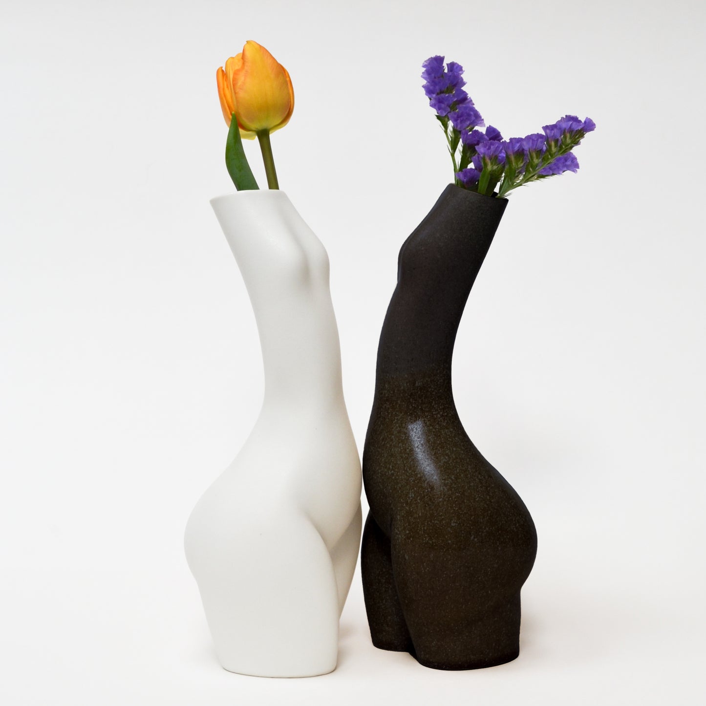 WOMAN VASE »HERBERTINE« WHITE