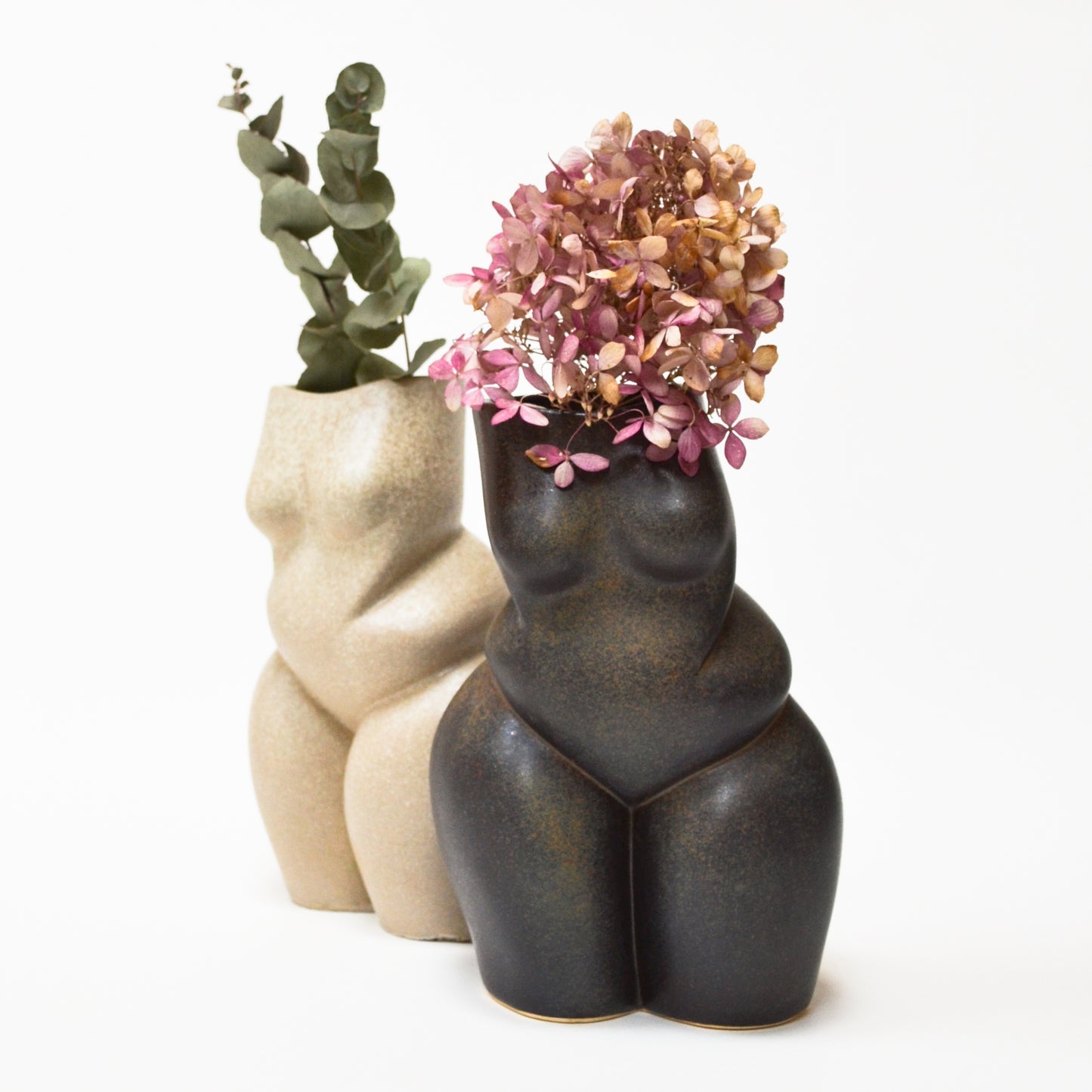 WOMAN VASE »HERMINE« TERRA