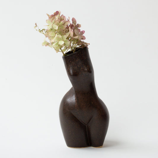 WOMAN VASE »MARILYN« TERRA
