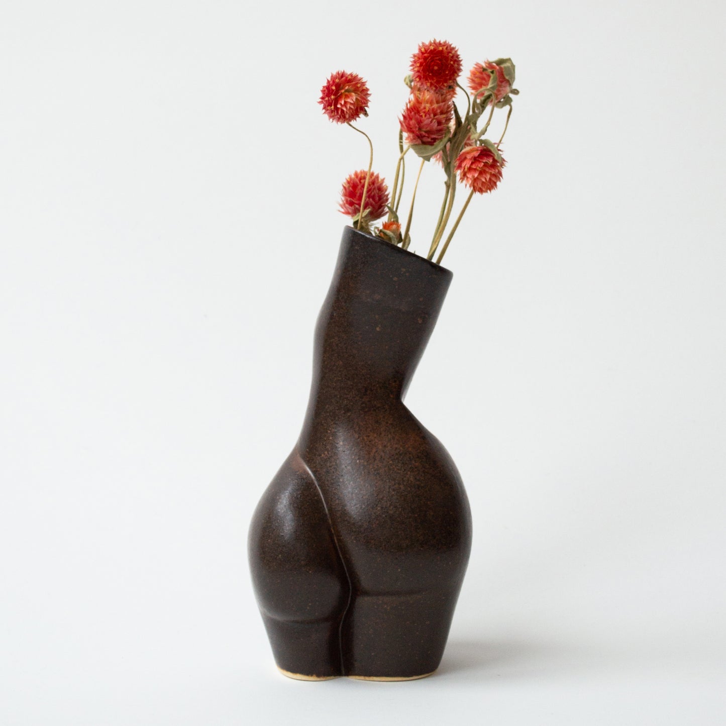 WOMAN VASE »MATHILDE« TERRA
