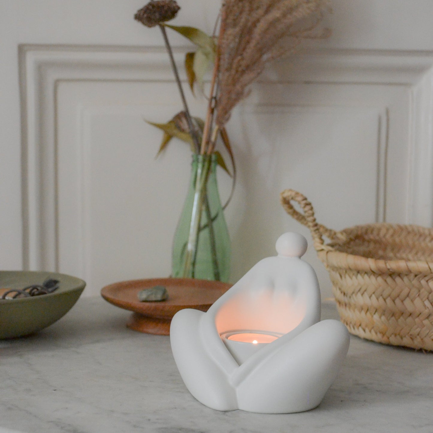 WOMAN CANDLEHOLDER »SELINA« WHITE