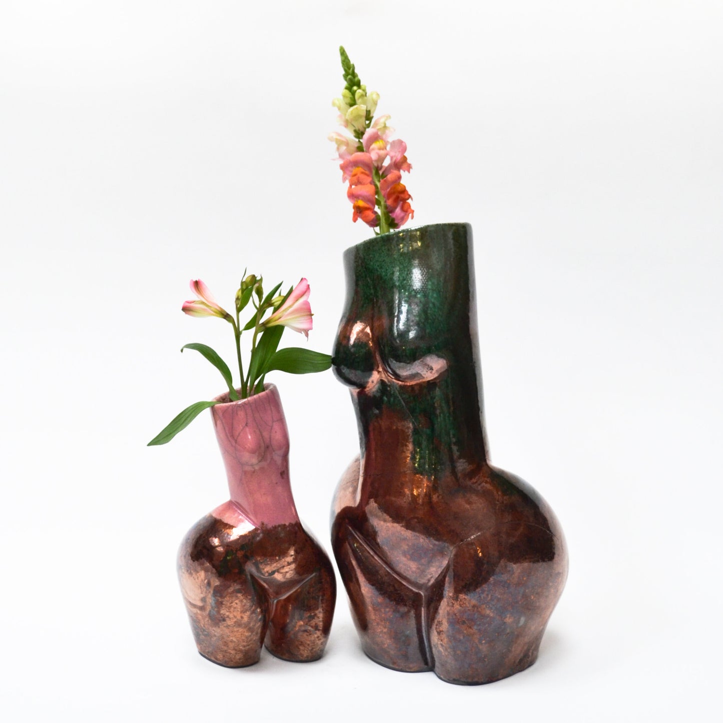 WOMAN VASE »MARLENE« RAKU COPPER