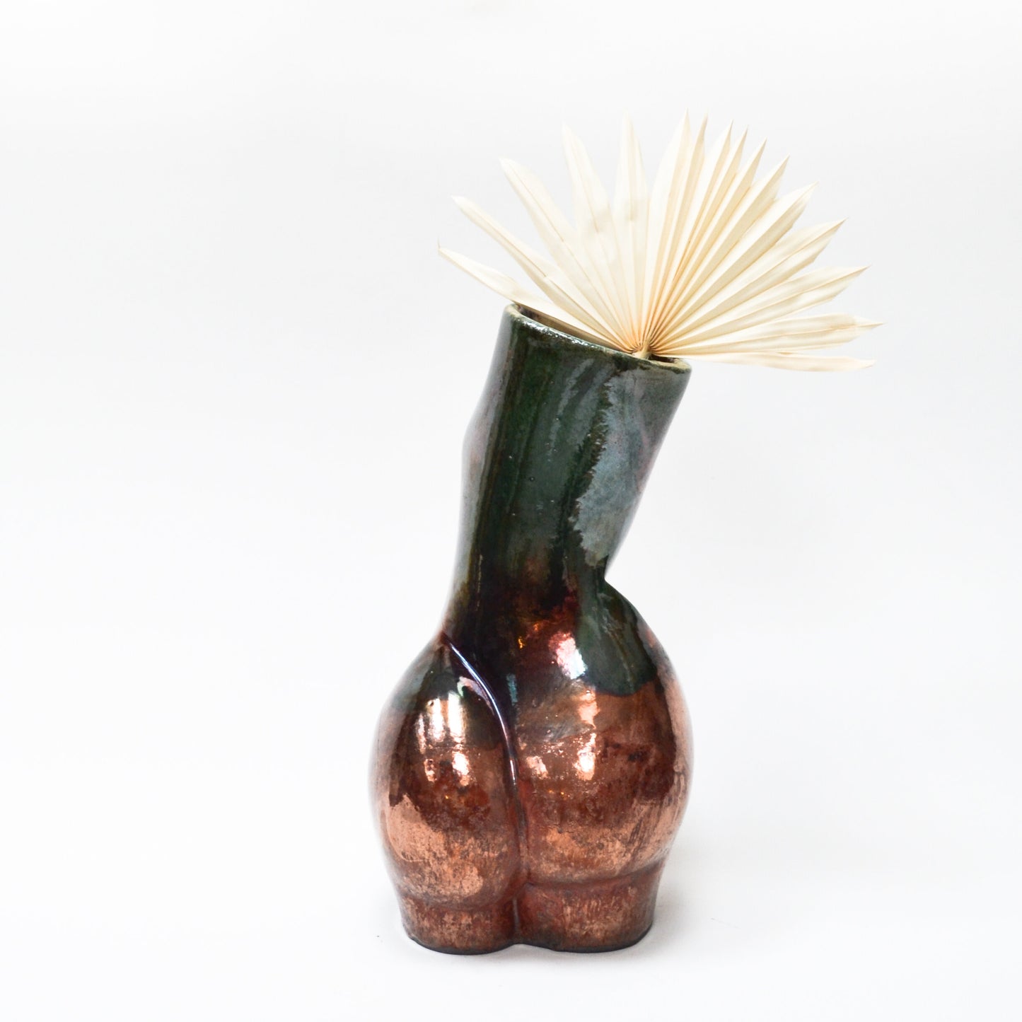 WOMAN VASE »MARLENE« RAKU COPPER