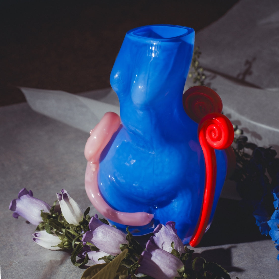 WOMAN VASE »FUTURA STAR«