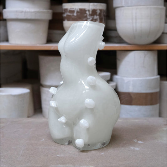 WOMAN VASE »FUTURA CLOUD« WHITE
