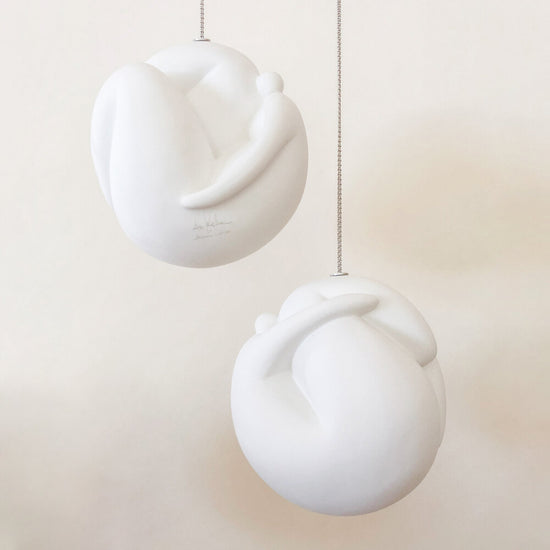 Porcelain hanging sculpture simone