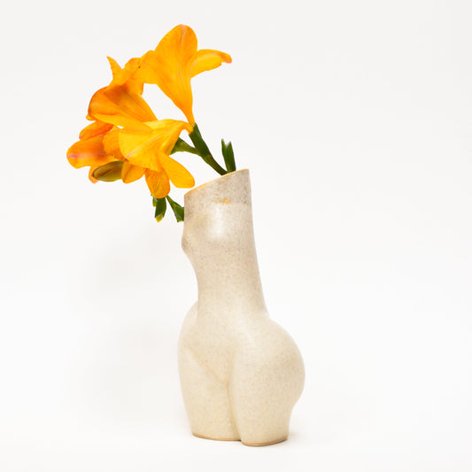 WOMAN VASE »MARILYN« SAND